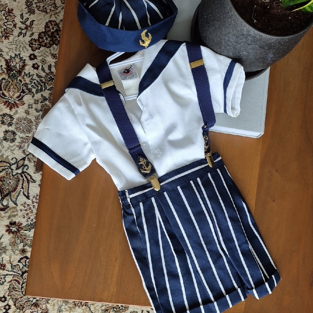 Nautical vintage  Baby Outfit with Hat